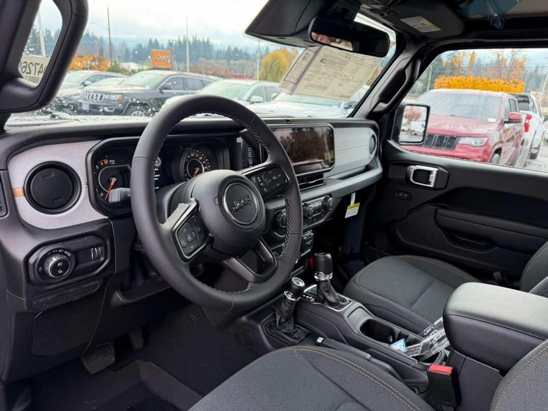 2026 Jeep Gladiator Sport S - Image 15