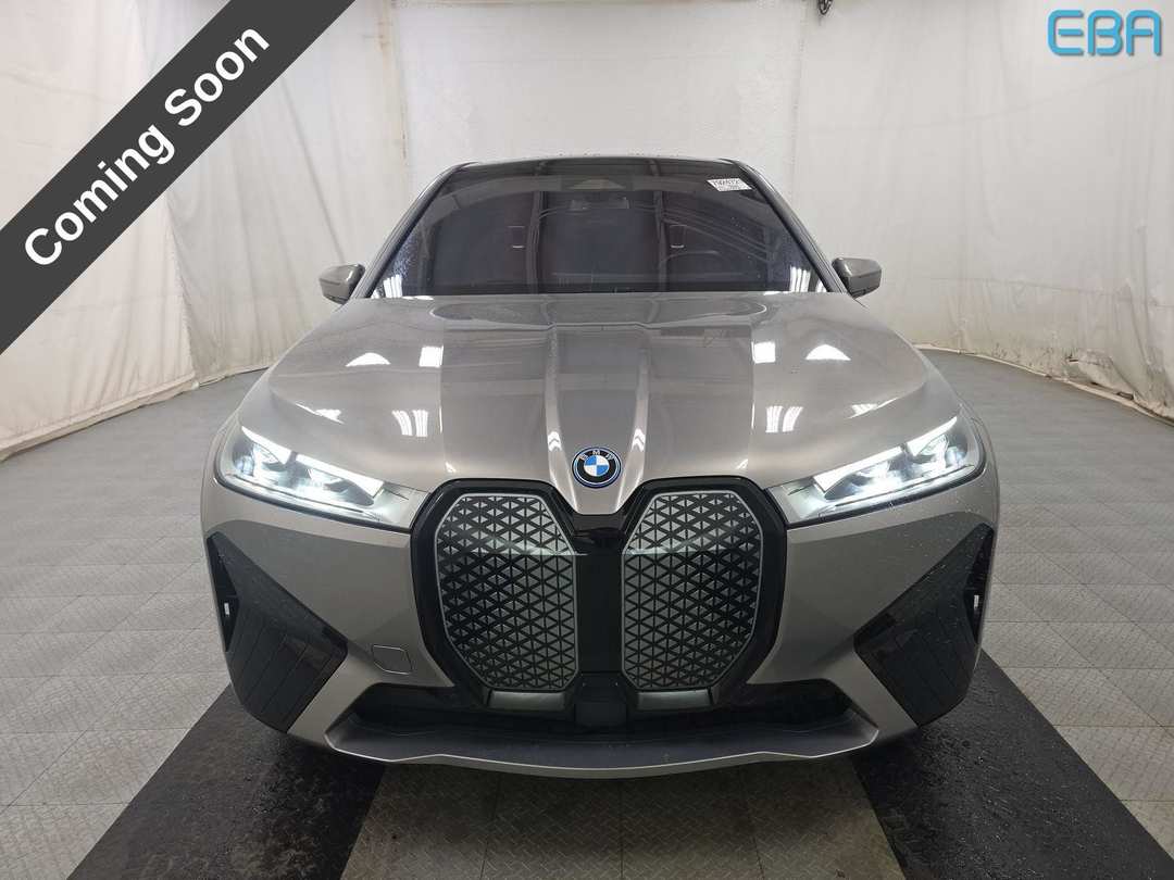 2023 BMW Ix xDrive50 - Image 2
