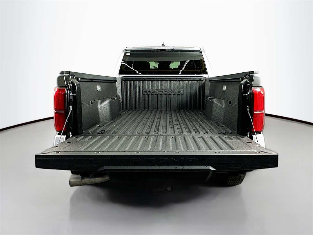 2026 Toyota Tacoma TRD OffRoad - Image 25