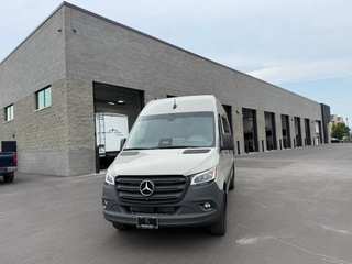 2025 Mercedes-Benz Sprinter 2500 Passenger 144 WB