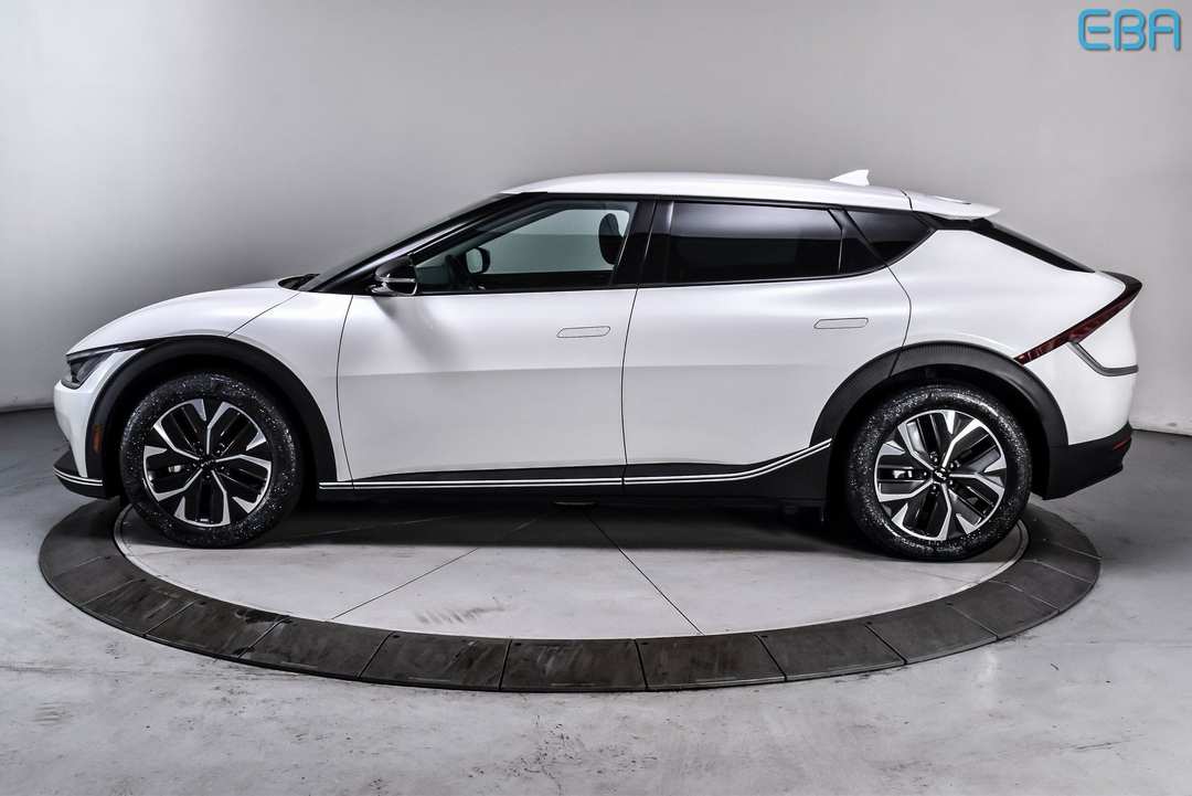 2024 Kia Ev6 Light - Image 3