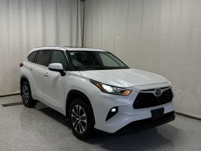 2024 Toyota Highlander XLE