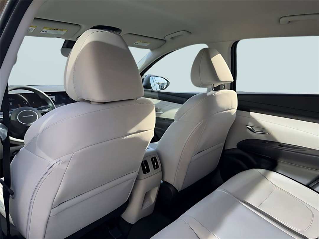 2026 Hyundai Tucson SEL - Image 30