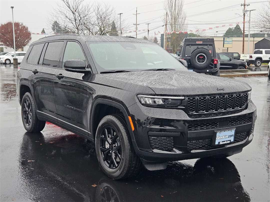 2025 Jeep Grand Cherokee L Altitude X - Image 8