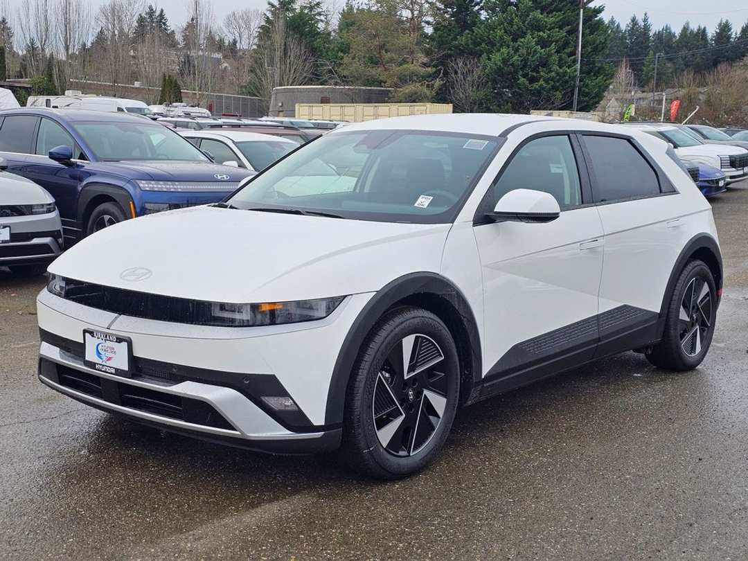 2026 Hyundai Ioniq 5 SE - Image 3