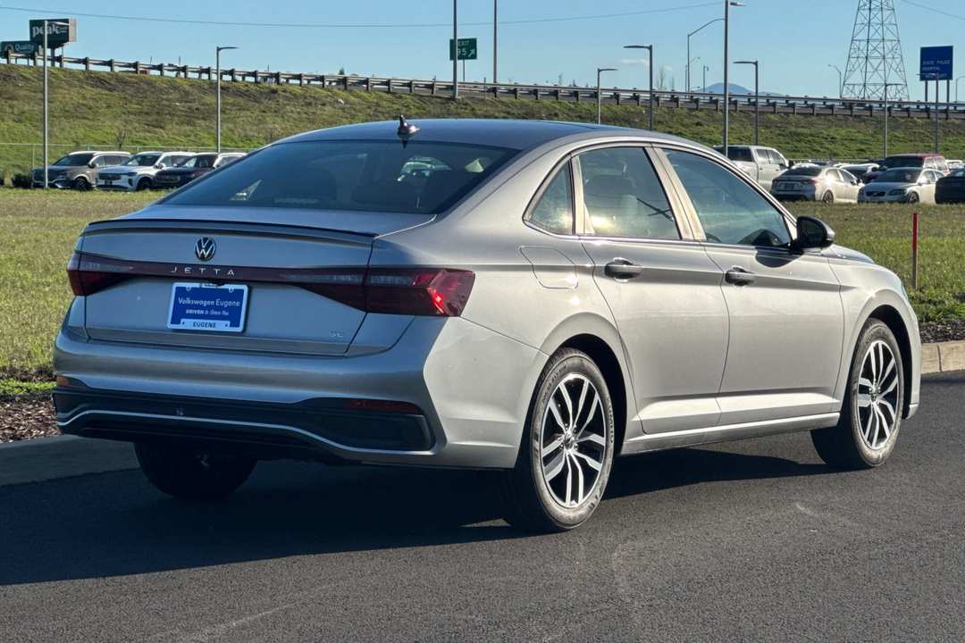 2026 Volkswagen Jetta 1.5T SE - Image 3