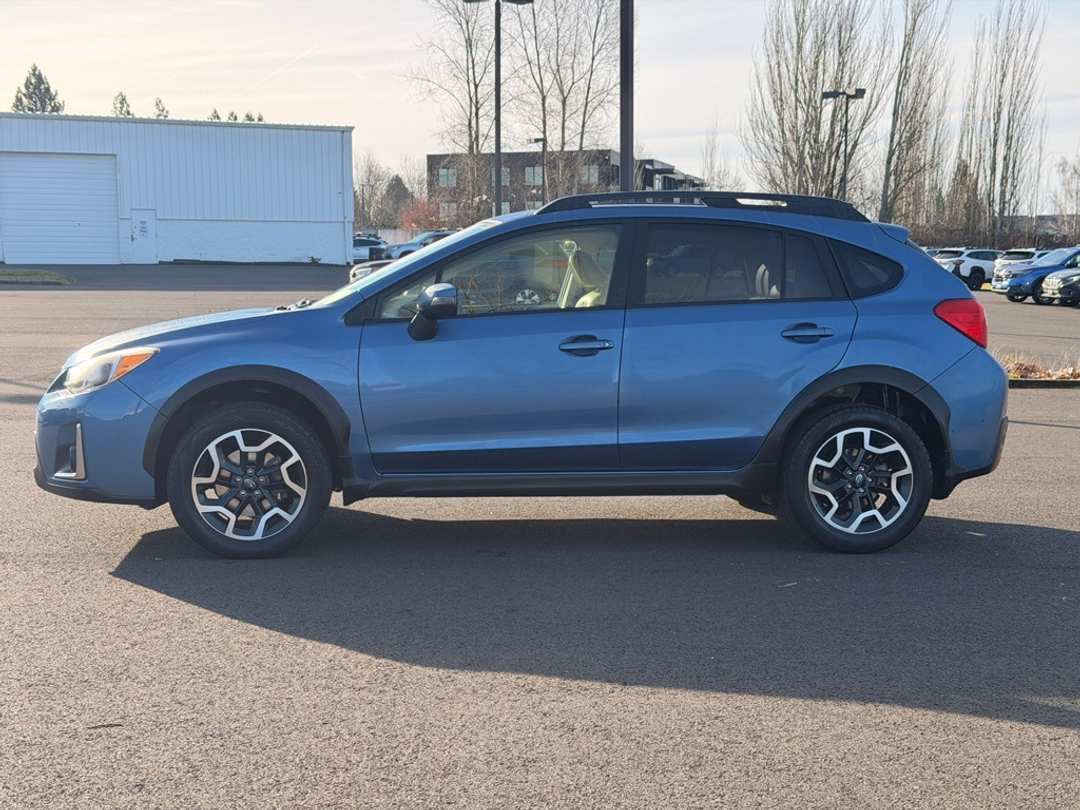2017 Subaru Crosstrek 2.0i Limited - Image 4