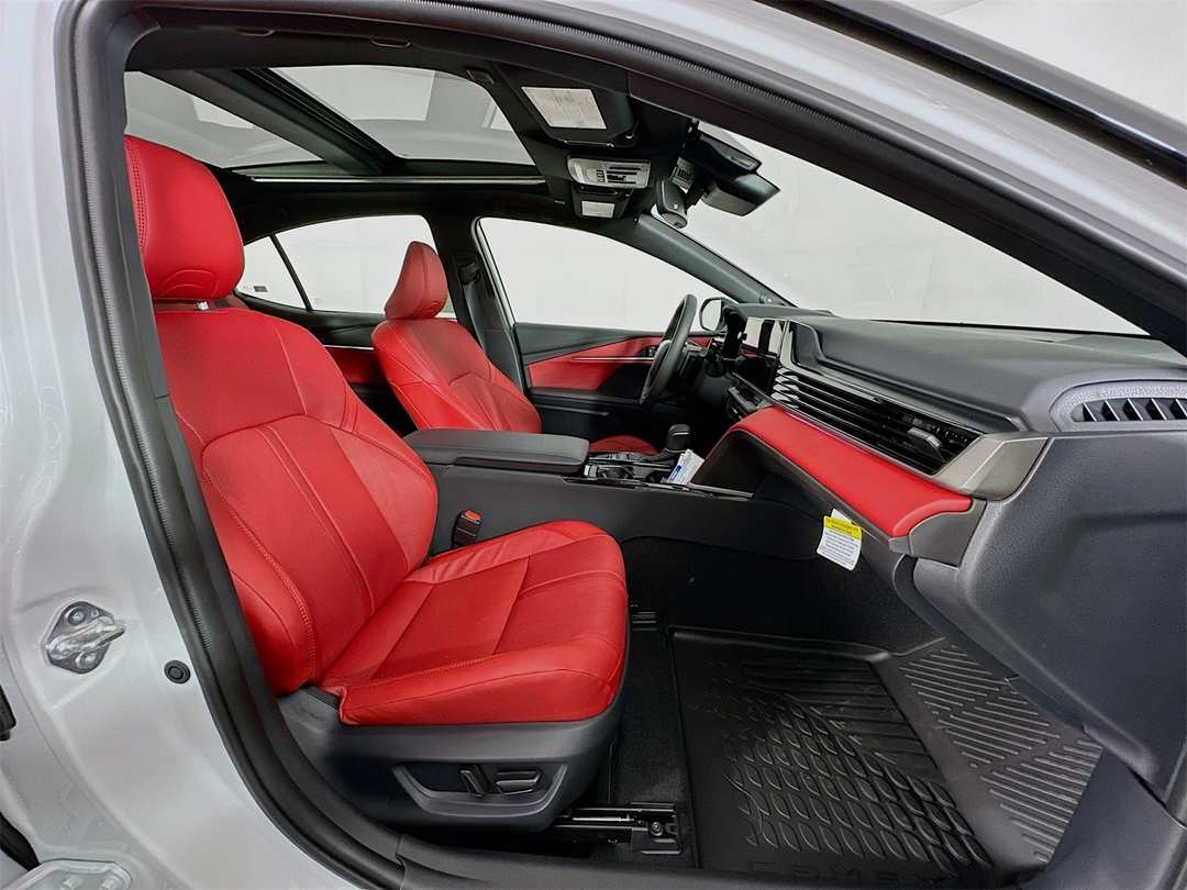 2026 Toyota Camry XSE - Image 30