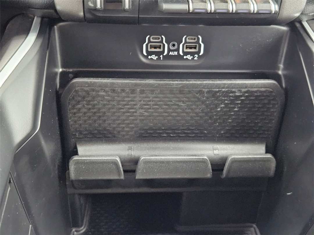 2022 Ram 3500 Big Horn - Image 27