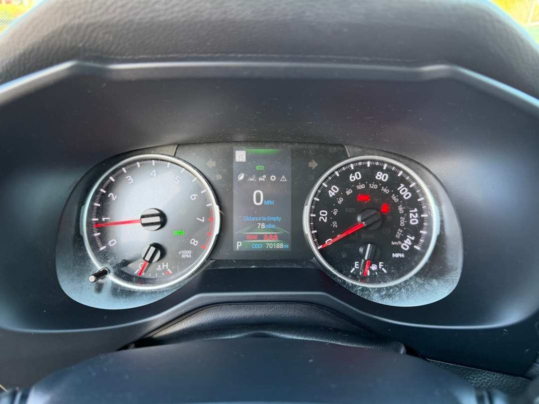 2021 Toyota Rav4 XLE - Image 20