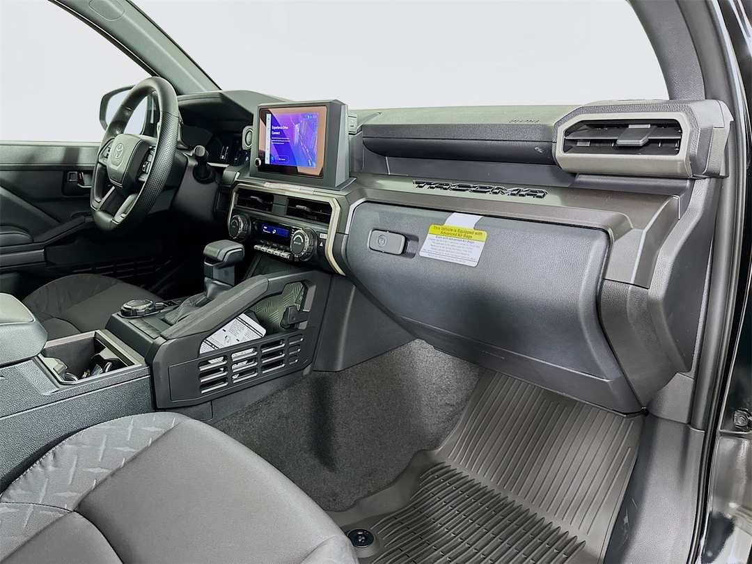 2025 Toyota Tacoma SR5 - Image 28