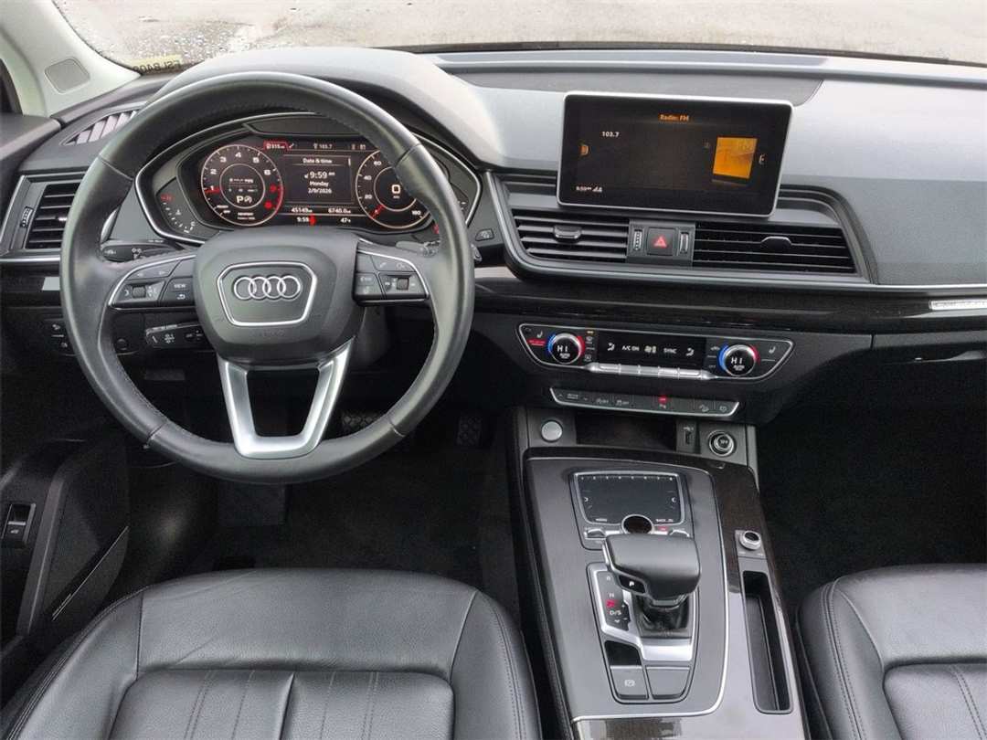 2020 Audi Q5 45 Premium Plus - Image 24