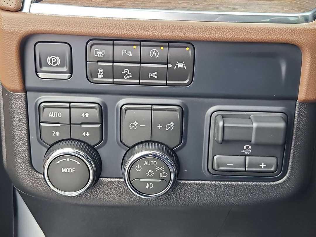 2026 Chevrolet Tahoe High Country - Image 34