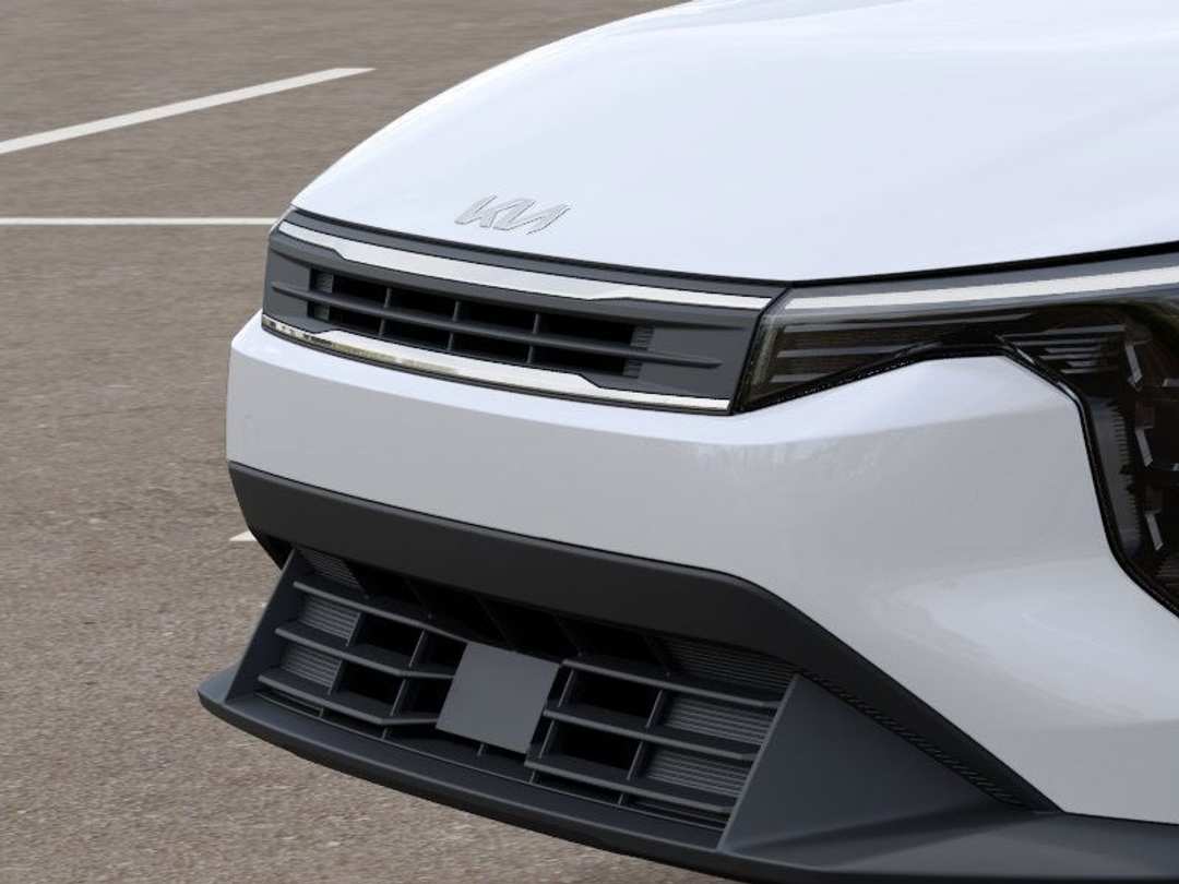 2025 Kia K4 LX - Image 12