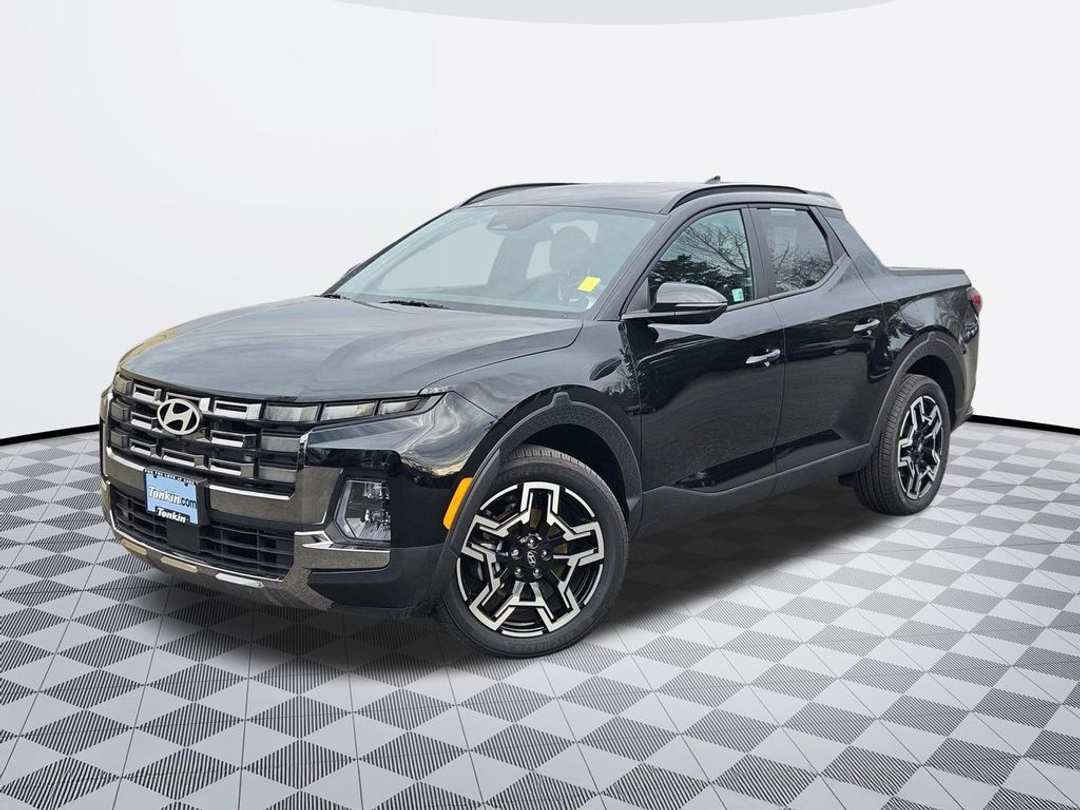 2025 Hyundai Santa Cruz Limited - Image 2