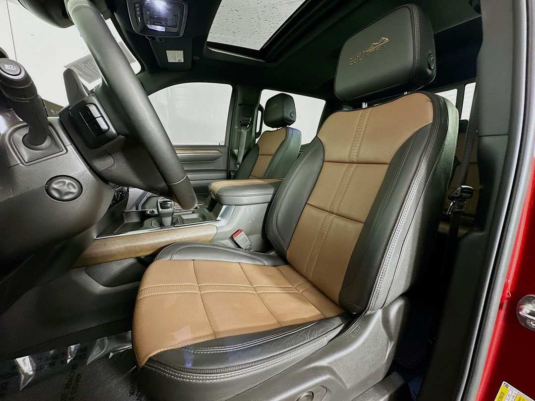 2024 Chevrolet Silverado 1500 High Country - Image 23