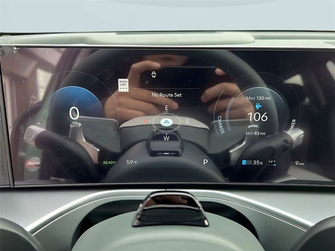 2026 Hyundai Ioniq 9 Performance Calligraphy - Image 19