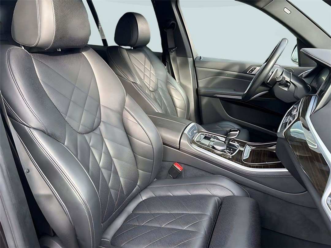2023 BMW X5 xDrive40i - Image 11