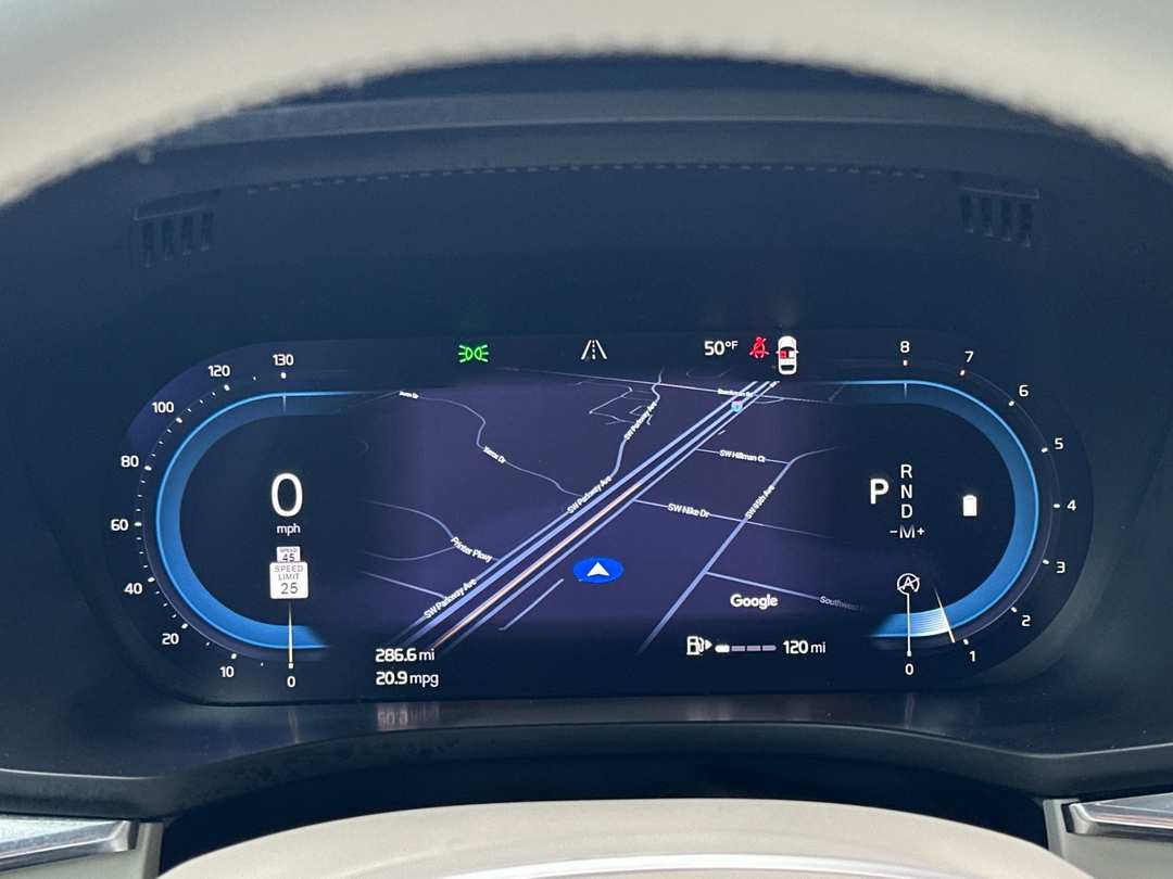 2023 Volvo Xc60 B5 Plus Bright Theme - Image 23