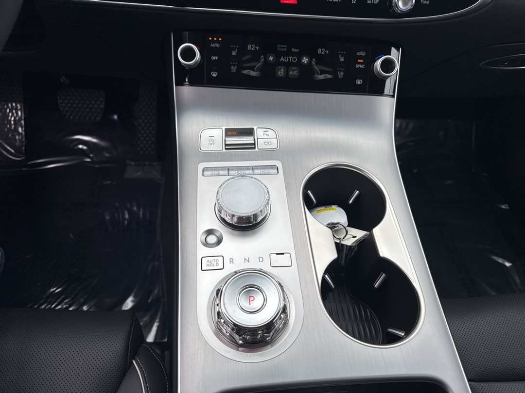 2026 Genesis Gv70 2.5T Advanced - Image 26