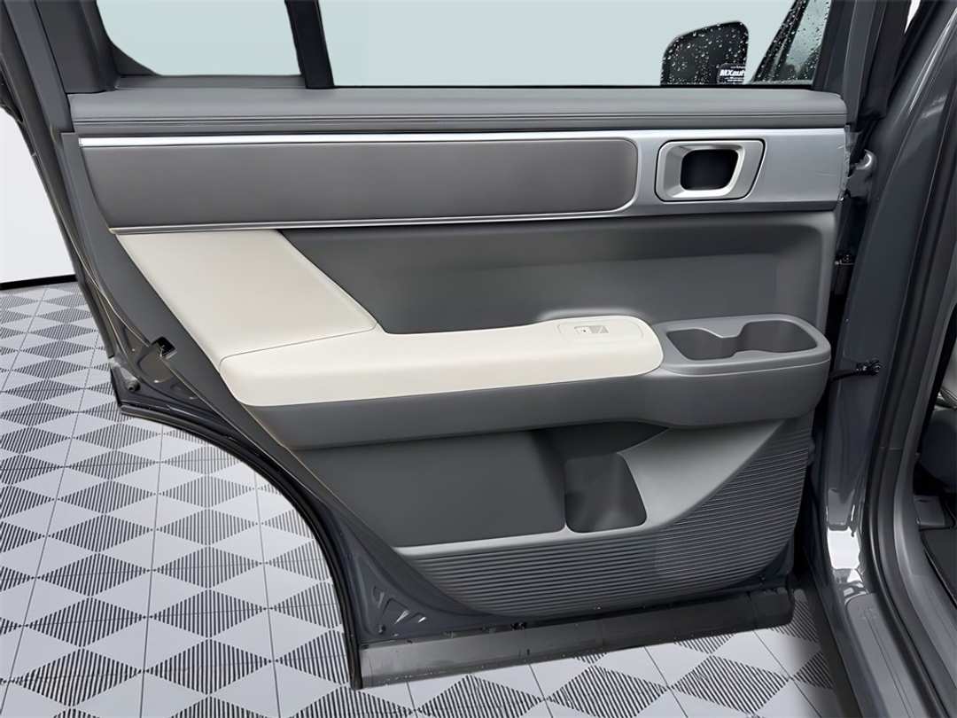 2026 Hyundai Santa Fe SE - Image 27