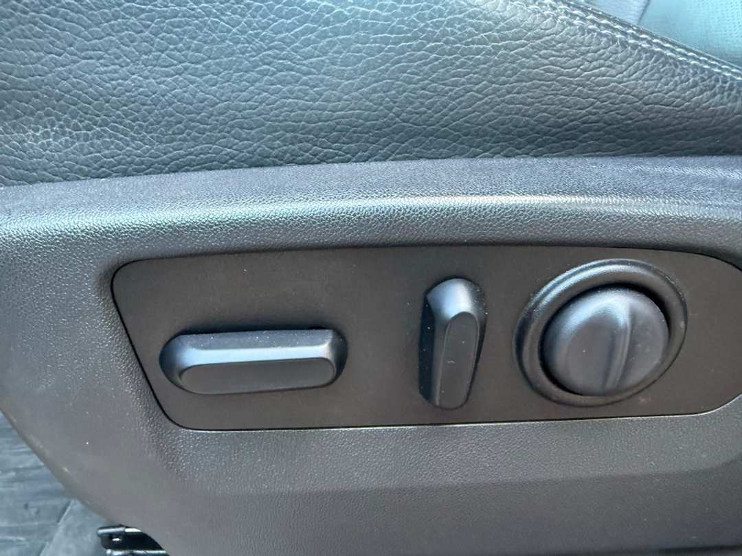 2021 GMC Sierra 1500 Denali - Image 30