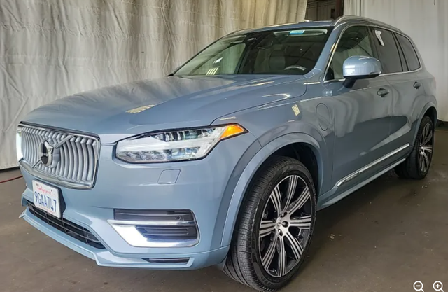 2023 Volvo Xc90 Recharge T8 Core Bright Theme