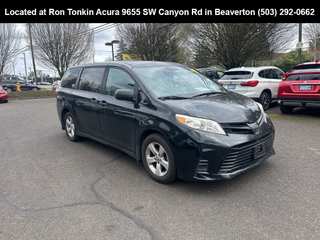 2019 Toyota Sienna L