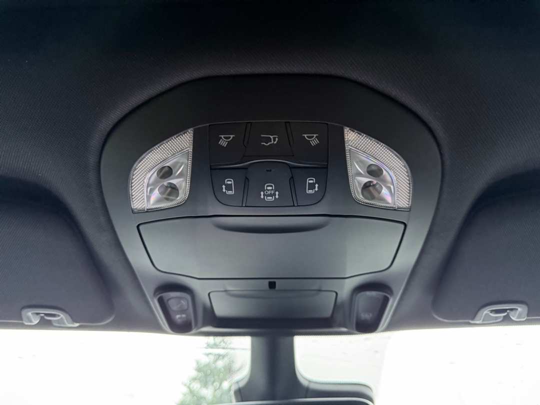 2026 Chrysler Pacifica Select - Image 28