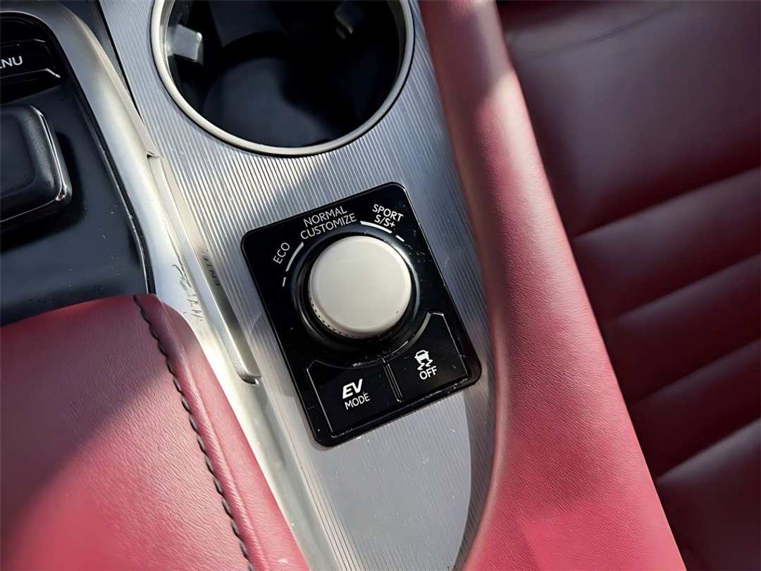 2019 Lexus RX 450h F Sport - Image 26