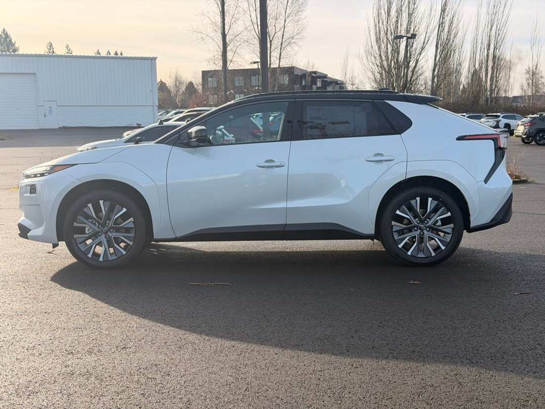 2026 Subaru Solterra Touring XT - Image 4