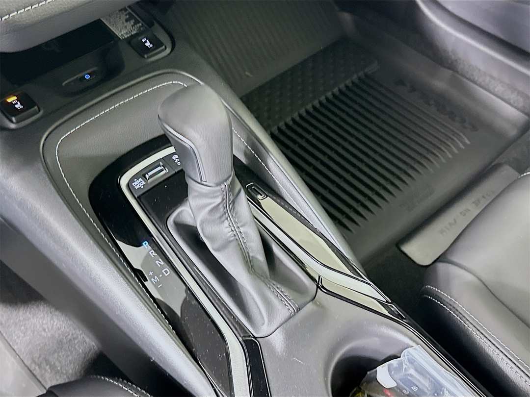 2026 Toyota Corolla XSE - Image 17