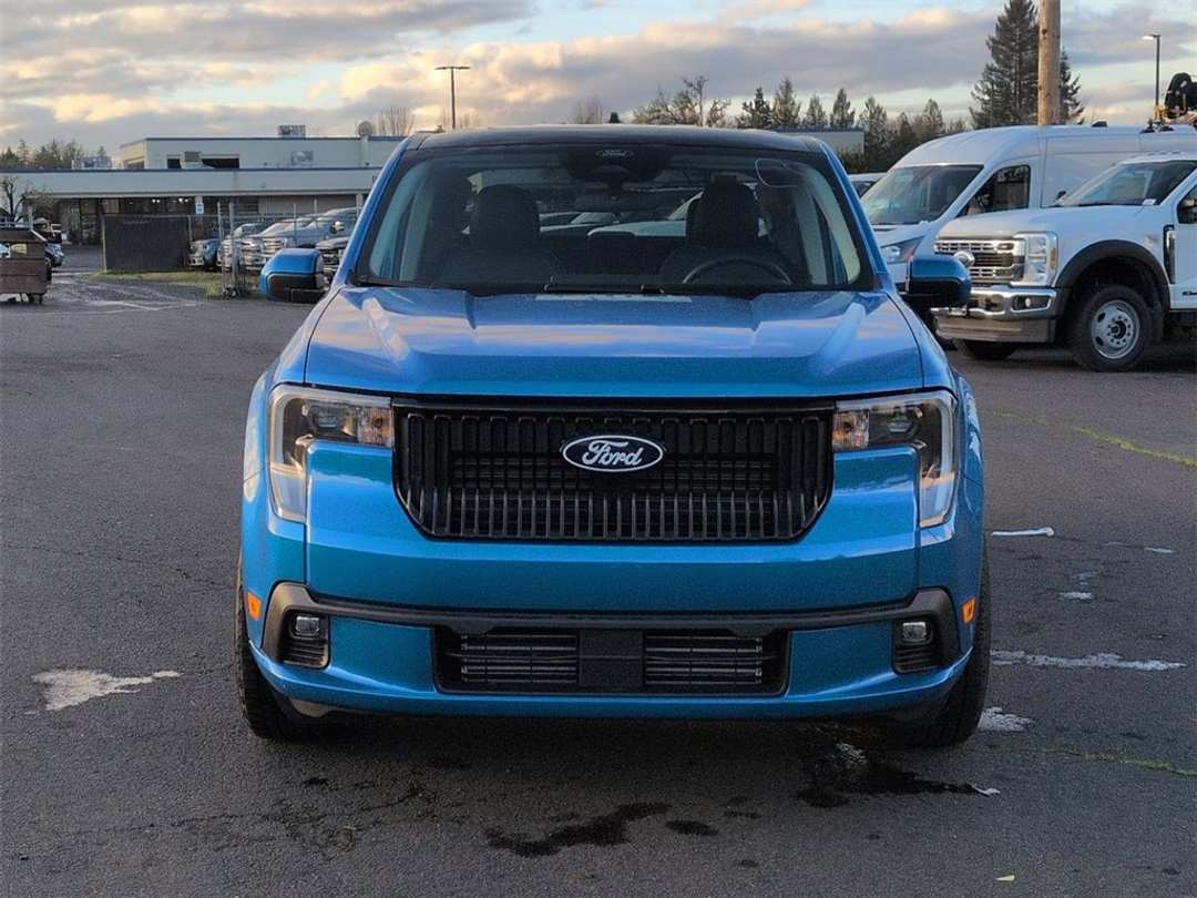 2026 Ford Maverick Lobo Standard - Image 8