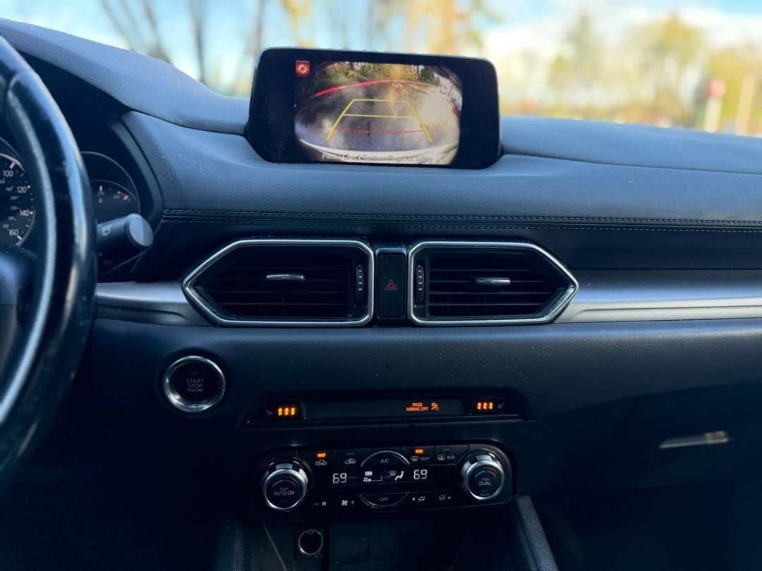 2018 MAZDA CX-5 Touring - Image 25