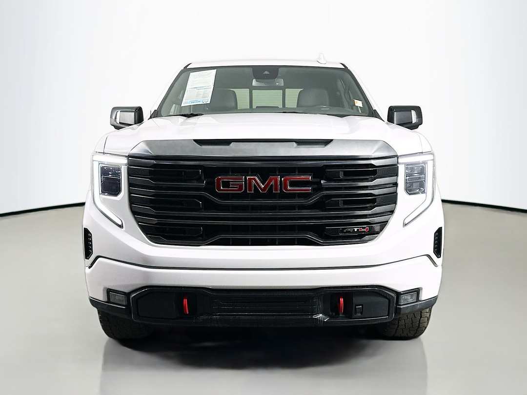 2022 GMC Sierra 1500 AT4 - Image 3