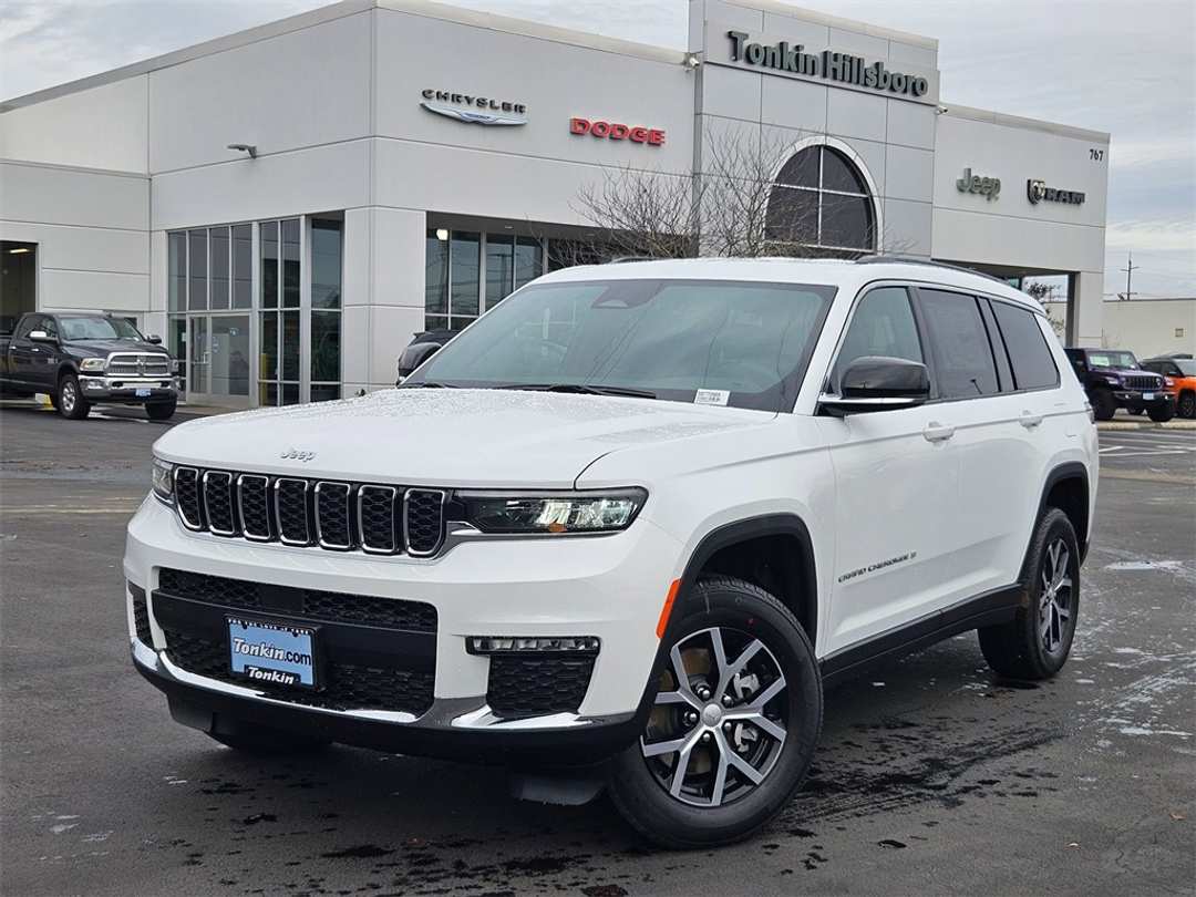 2025 Jeep Grand Cherokee L Limited - Image 2