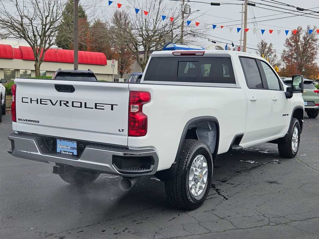 2026 Chevrolet Silverado 3500Hd LT - Image 6