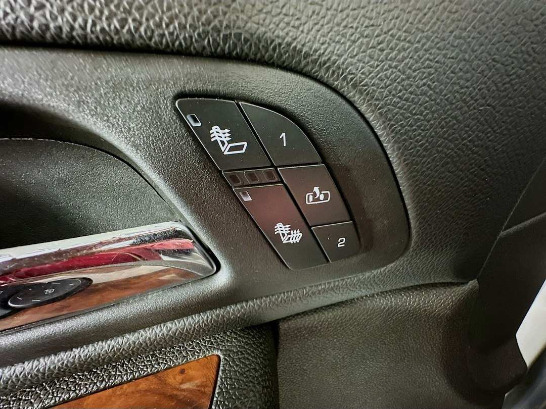 2007 Chevrolet Silverado 2500Hd LTZ - Image 21