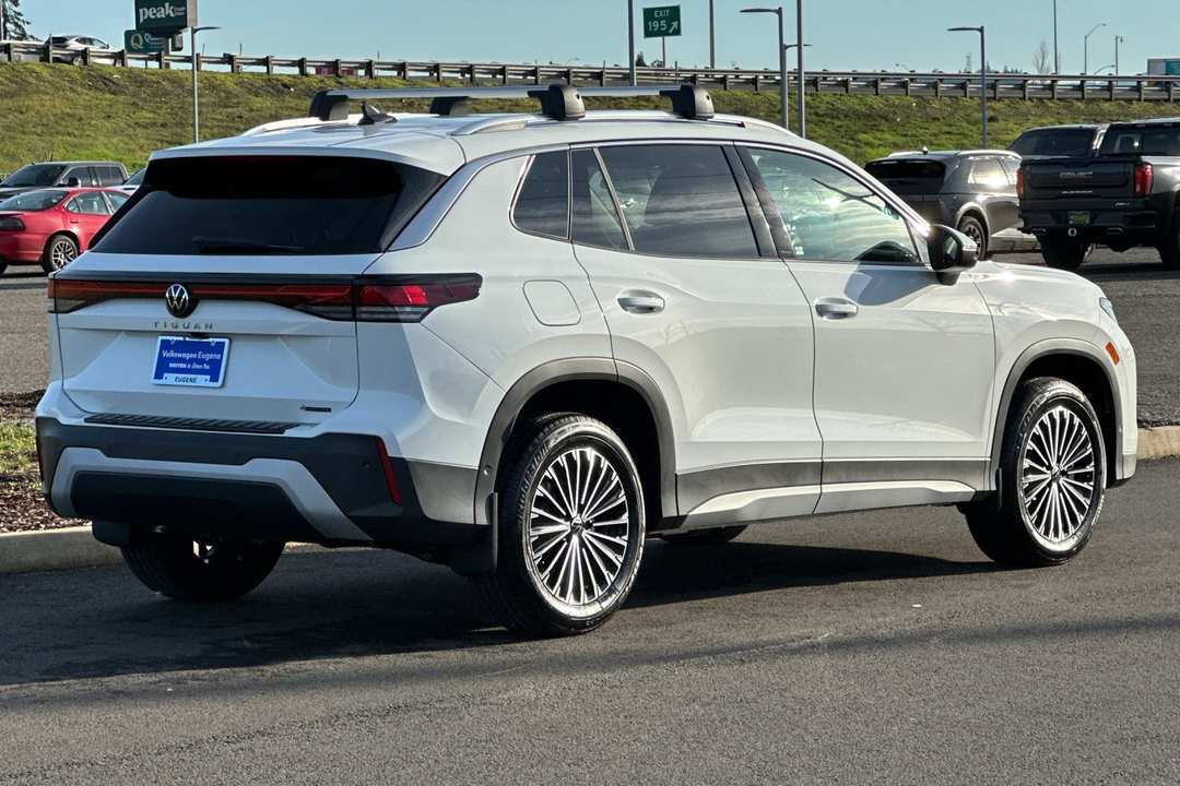 2026 Volkswagen Tiguan 2.0T S - Image 3