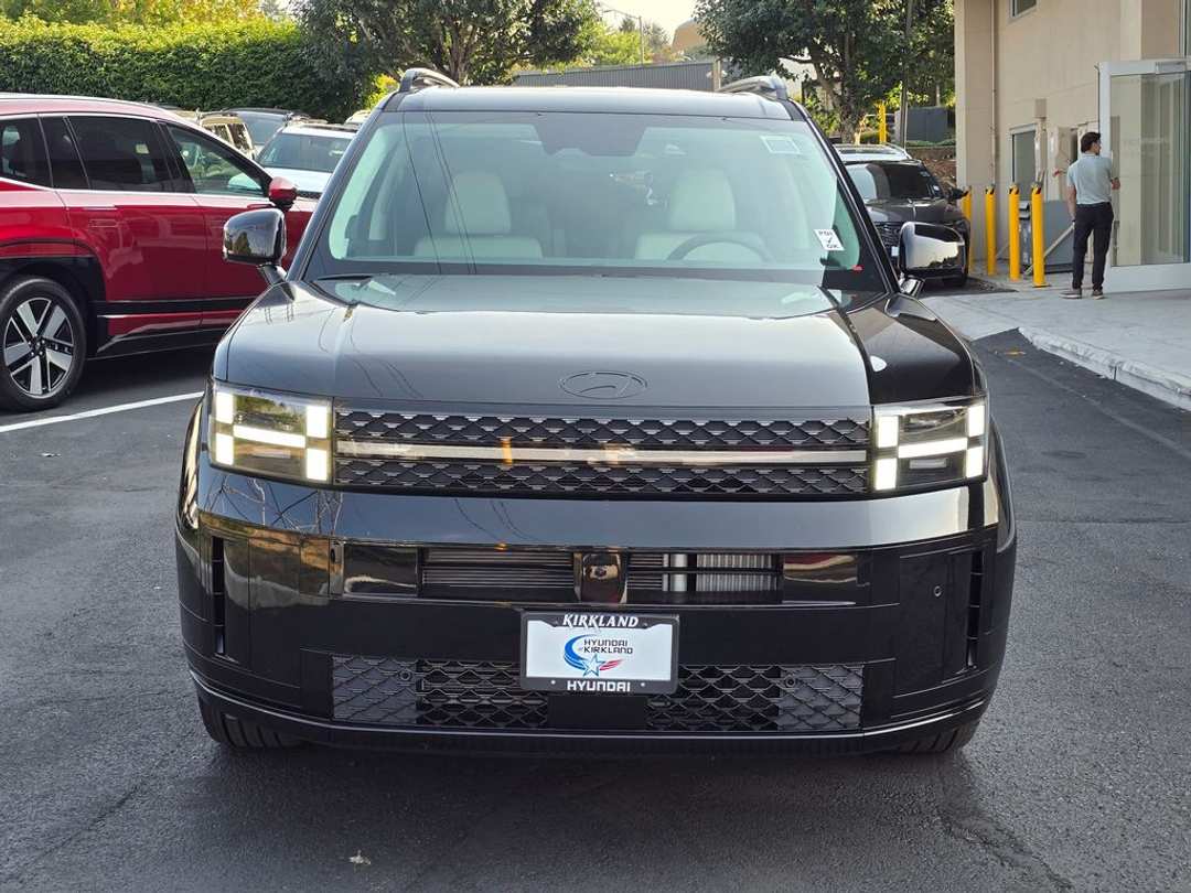 2026 Hyundai Santa Fe Calligraphy - Image 2