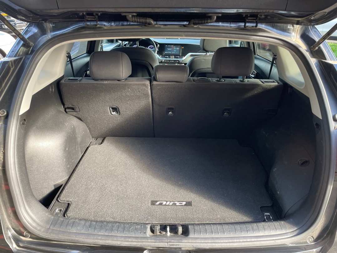 2020 Kia Niro LXS - Image 20