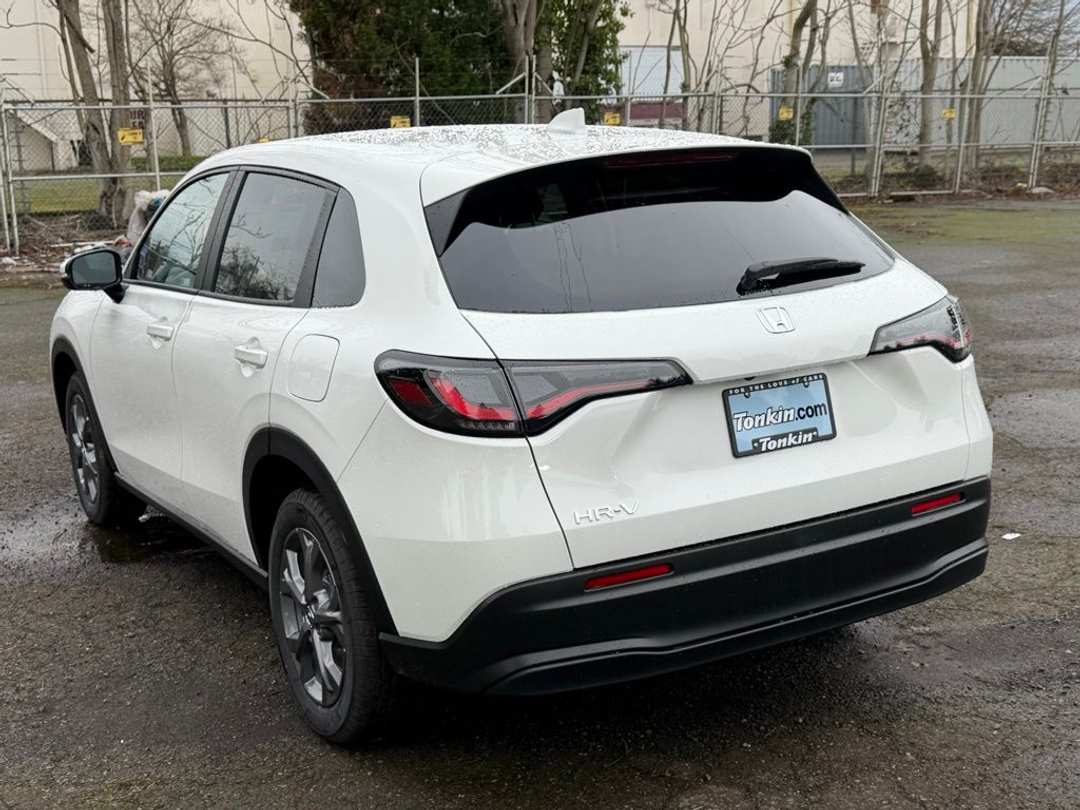 2026 Honda HR-V LX - Image 6