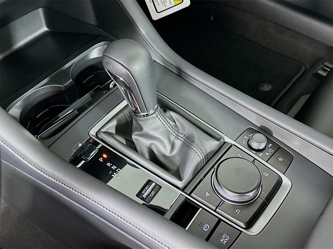 2026 MAZDA Mazda3 2.5 S Preferred - Image 17
