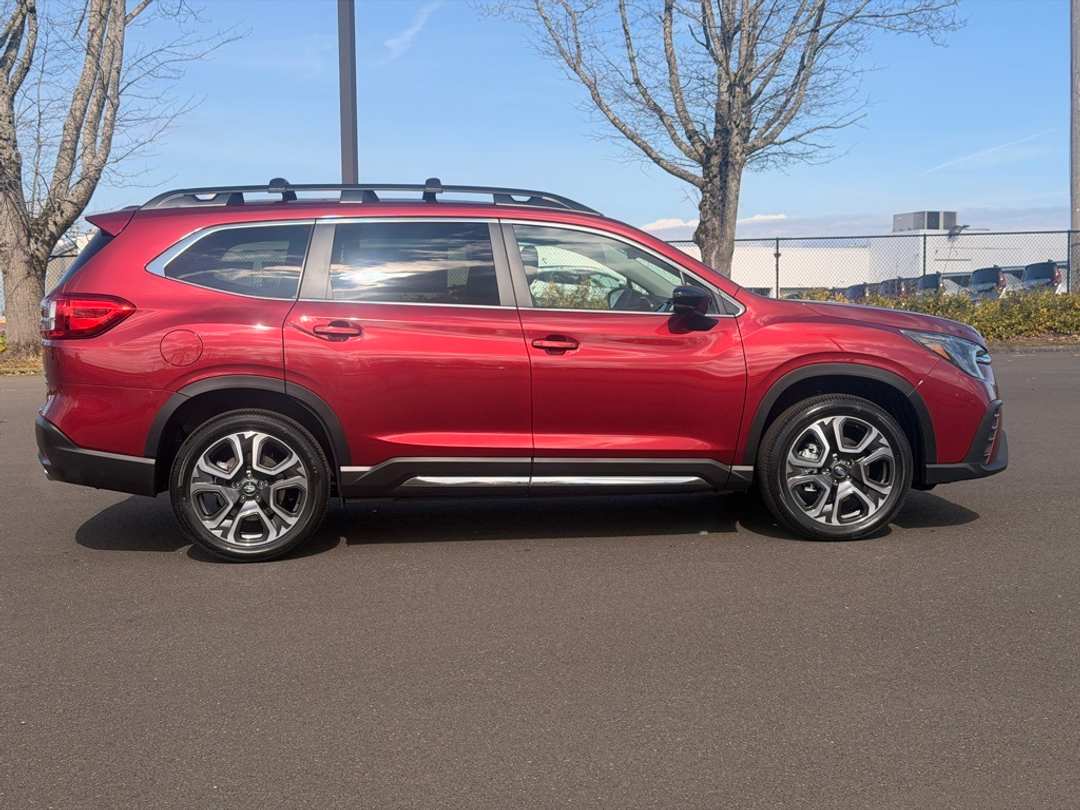 2026 Subaru Ascent Limited - Image 8