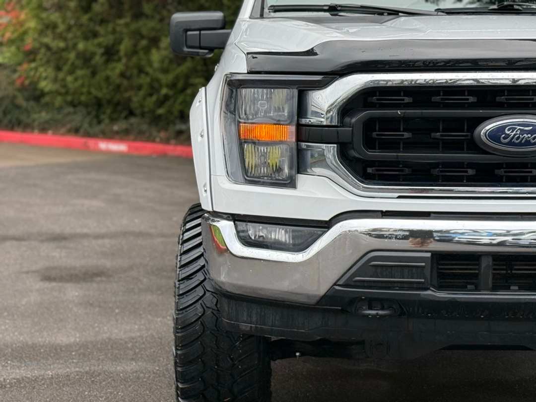 2023 Ford F-150 XLT - Image 4