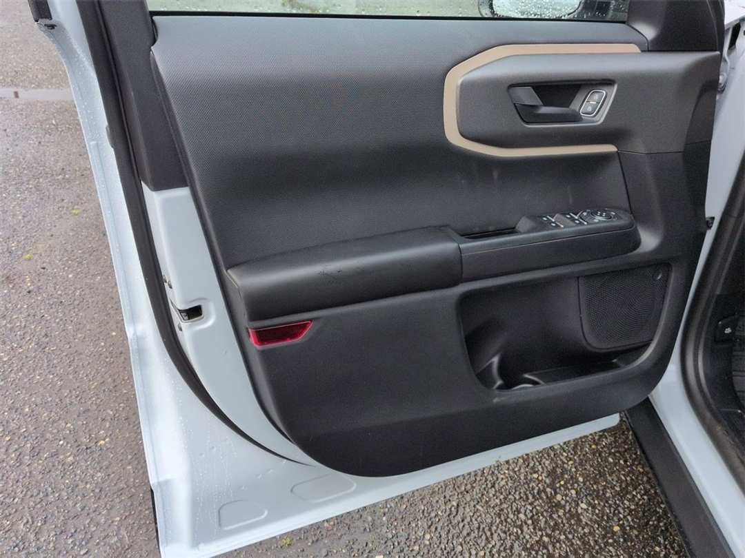 2026 Ford Bronco Sport Big Bend - Image 9