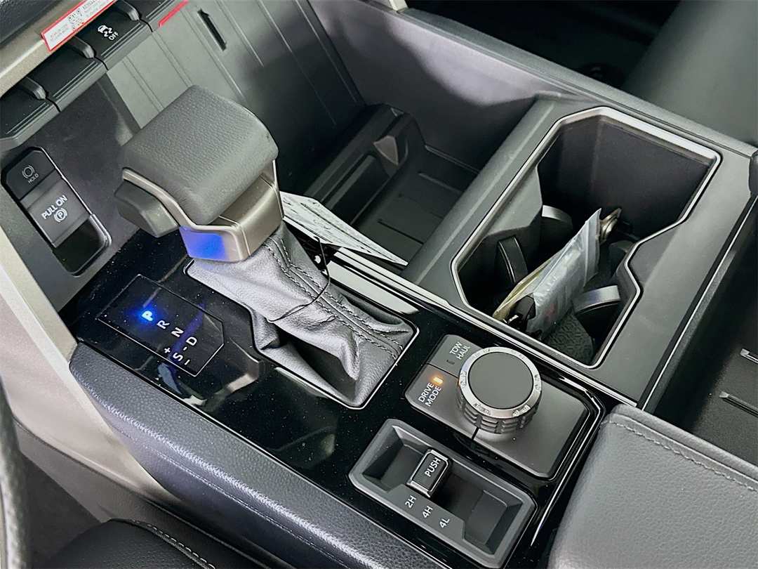 2026 Toyota Tundra SR5 - Image 17