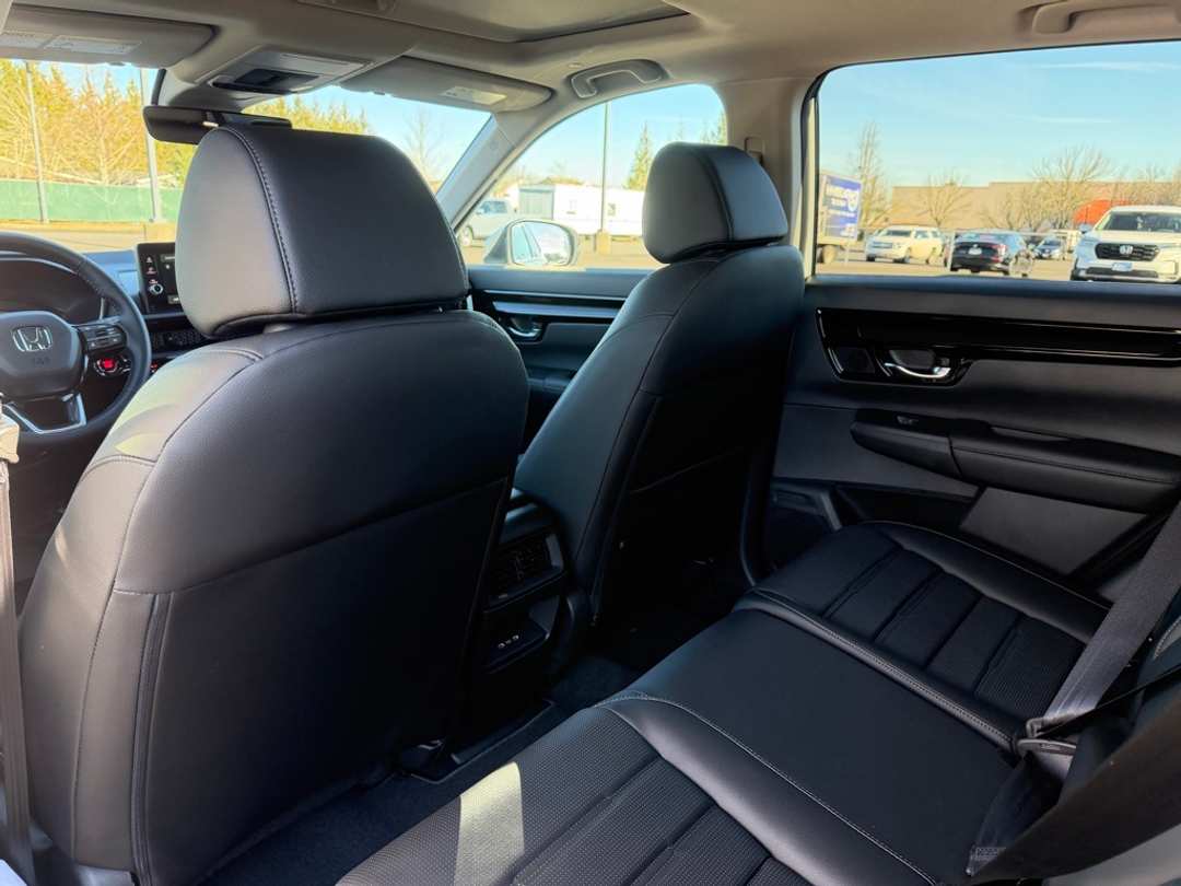 2026 Honda CR-V EXL - Image 32