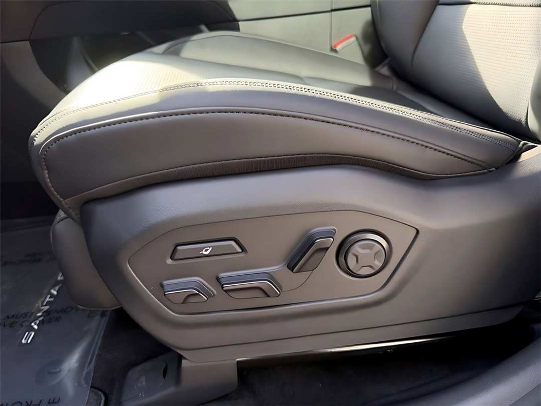 2026 Hyundai Santa Fe Calligraphy - Image 14