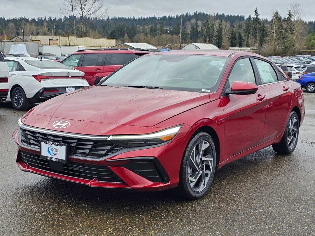 2025 Hyundai Elantra SEL Convenience - Image 3